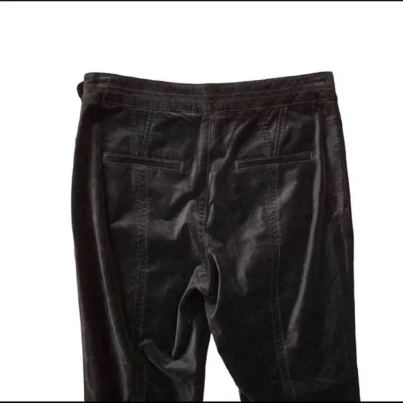 ✨NWT Anthropologie Black Velvet Slim Trousers | Size 4 | Office Chic✨ - Picture 3 of 7